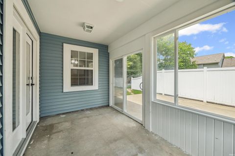 Tiny photo for 1018 Southport Drive, Lafayette, IN 47909 (MLS # 202527869)