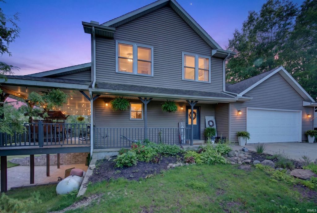 Photo of 10780 E 750 S, Wolcottville, IN 46795 (MLS # 202624373)