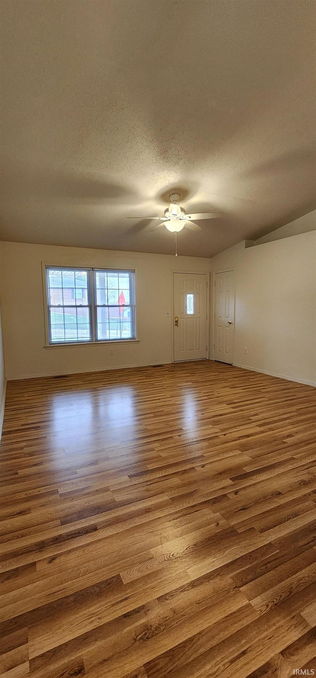 Photo of 309 SE 15th Street, Washington, IN 47501 (MLS # 202608426)