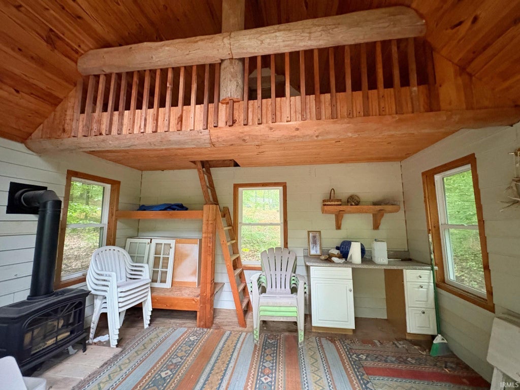 Photo of 690 W Sylvan Lane, Bloomington, IN 47404 (MLS # 202641574)