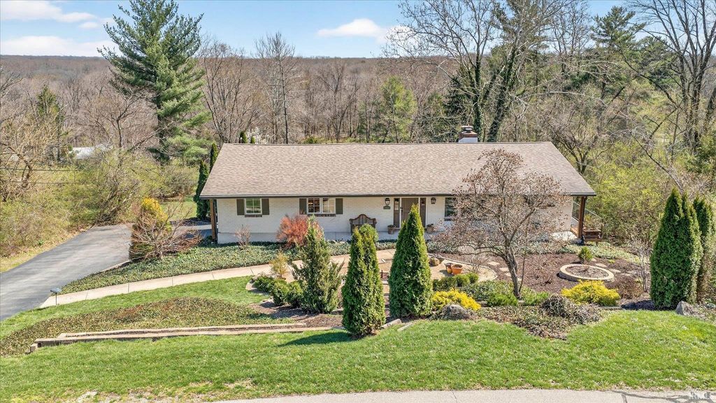 Photo of 410 E Blue Ridge Drive, Bloomington, IN 47408 (MLS # 202610130)