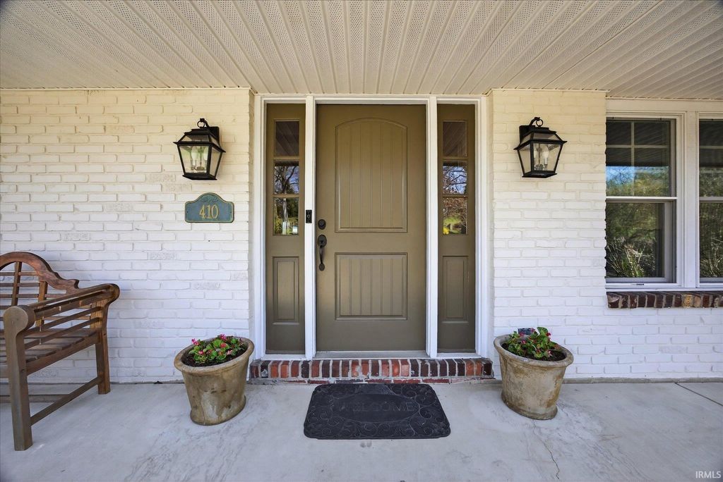 Photo of 410 E Blue Ridge Drive, Bloomington, IN 47408 (MLS # 202610130)