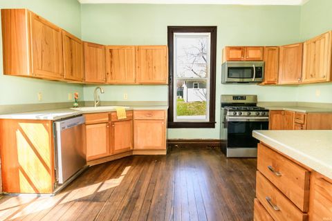 Tiny photo for 719 W 11th Street, Bloomington, IN 47404 (MLS # 202624785)