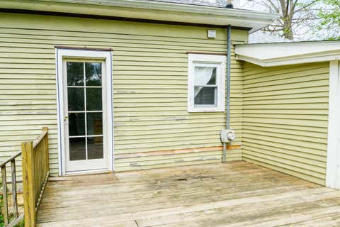 Tiny photo for 719 W 11th Street, Bloomington, IN 47404 (MLS # 202624785)