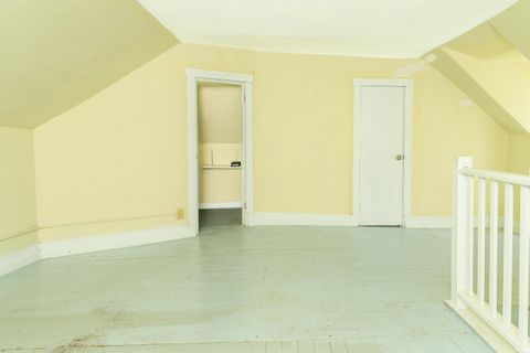Tiny photo for 719 W 11th Street, Bloomington, IN 47404 (MLS # 202624785)