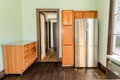 Tiny photo for 719 W 11th Street, Bloomington, IN 47404 (MLS # 202624785)