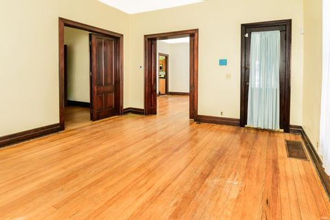 Tiny photo for 719 W 11th Street, Bloomington, IN 47404 (MLS # 202624785)