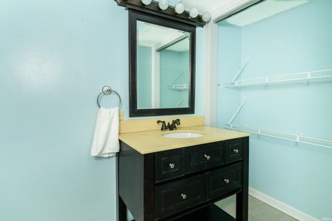 Tiny photo for 719 W 11th Street, Bloomington, IN 47404 (MLS # 202624785)