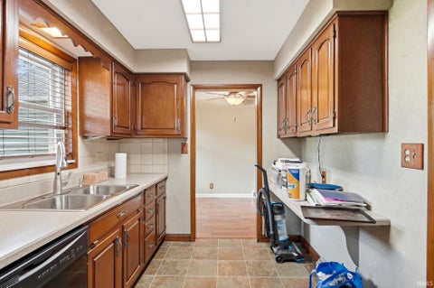 Tiny photo for 1208 Canal Street, New Haven, IN 46774 (MLS # 202635168)
