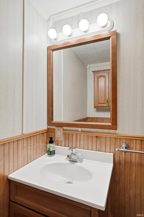 Tiny photo for 1208 Canal Street, New Haven, IN 46774 (MLS # 202635168)