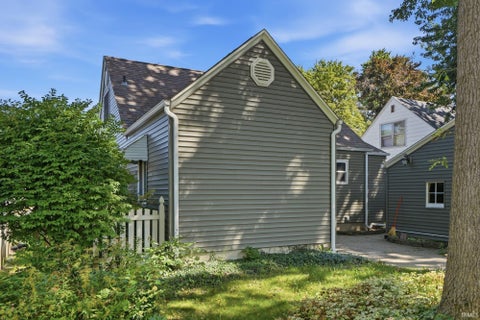 Tiny photo for 1208 Canal Street, New Haven, IN 46774 (MLS # 202635168)