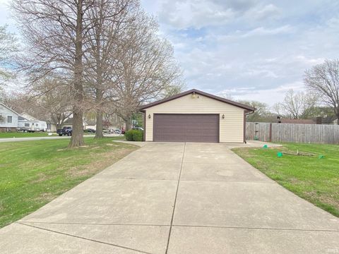Tiny photo for 836 Foxwood Drive, Lafayette, IN 47905 (MLS # 202613252)