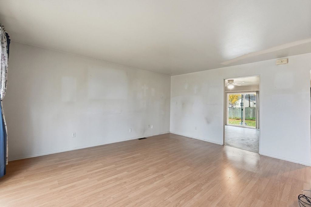 Photo of 706 Carlin Drive, Angola, IN 46703 (MLS # 202545448)