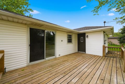 Tiny photo for 2132 Medford Drive, Fort Wayne, IN 46803 (MLS # 202618663)