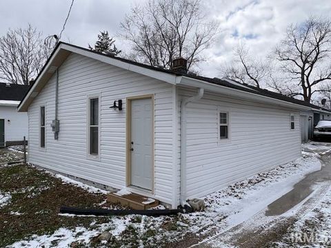 Tiny photo for 2300 W 9Th Street, Muncie, IN 47302 (MLS # 202608808)