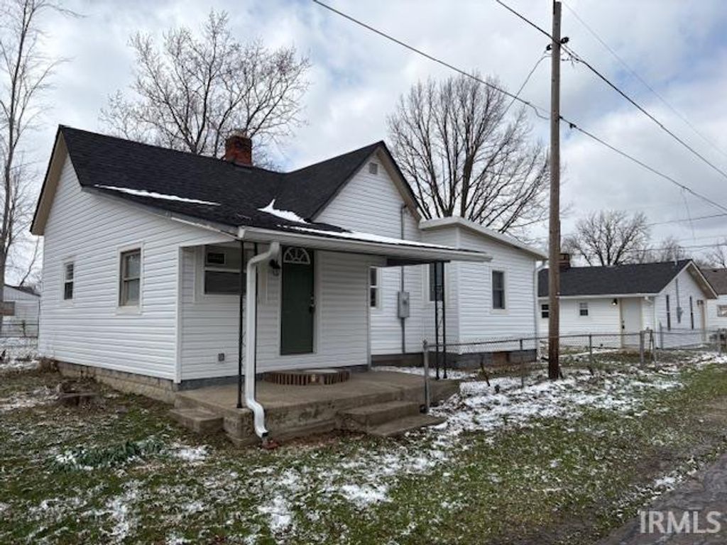 Photo of 2300 W 9Th Street, Muncie, IN 47302 (MLS # 202608808)