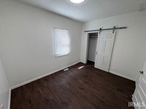 Tiny photo for 2300 W 9Th Street, Muncie, IN 47302 (MLS # 202608808)