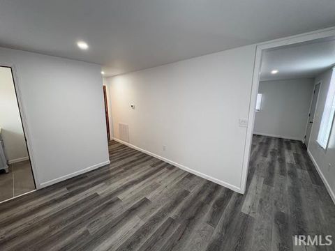 Tiny photo for 2300 W 9Th Street, Muncie, IN 47302 (MLS # 202608808)