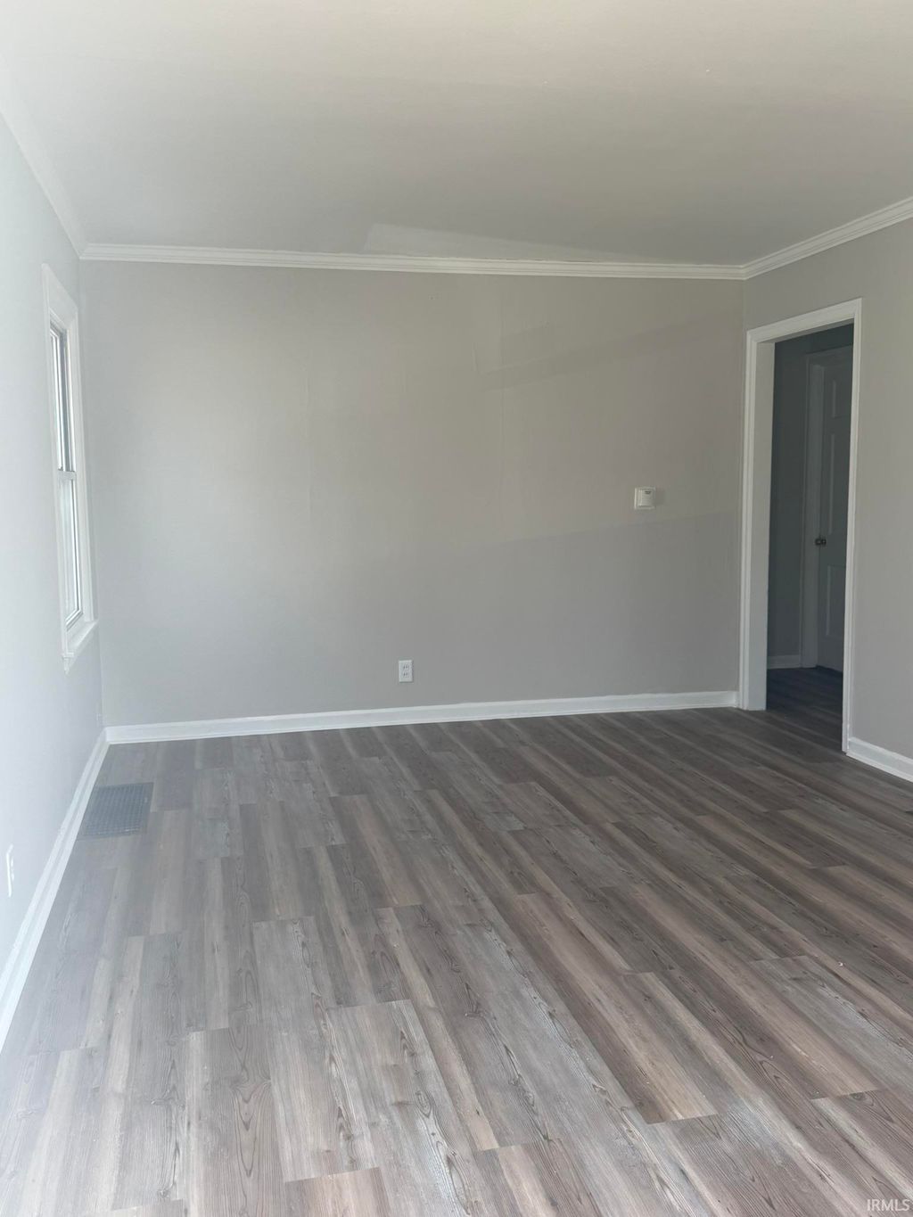 Photo of 4025 Smith Street, Fort Wayne, IN 46806 (MLS # 202604875)