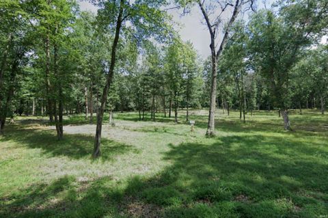 Photo of 6346 E North Drive, Knox, IN 46534 (MLS # 202606074)