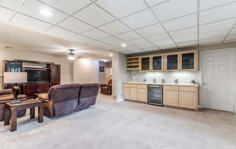 Tiny photo for 6909 Tonia Court, Evansville, IN 47710 (MLS # 202627659)