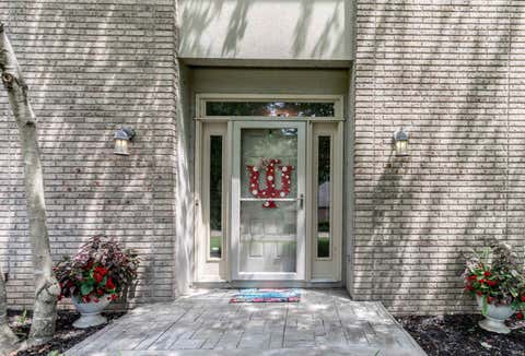 Tiny photo for 6909 Tonia Court, Evansville, IN 47710 (MLS # 202627659)