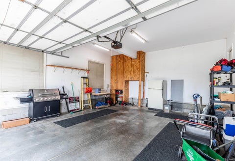 Tiny photo for 6909 Tonia Court, Evansville, IN 47710 (MLS # 202627659)
