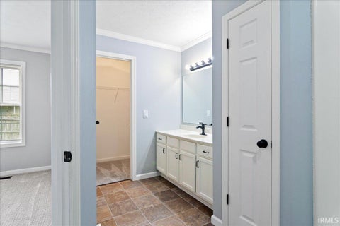 Tiny photo for 644 Woodall Drive, Evansville, IN 47711 (MLS # 202630138)