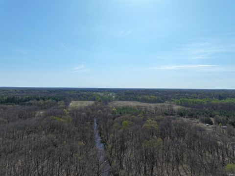 Tiny photo for 140 S 700 East Road, Knox, IN 46534 (MLS # 202618314)