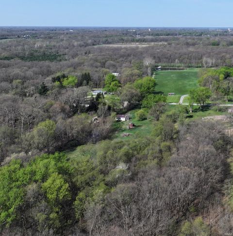 Tiny photo for 140 S 700 East Road, Knox, IN 46534 (MLS # 202618314)