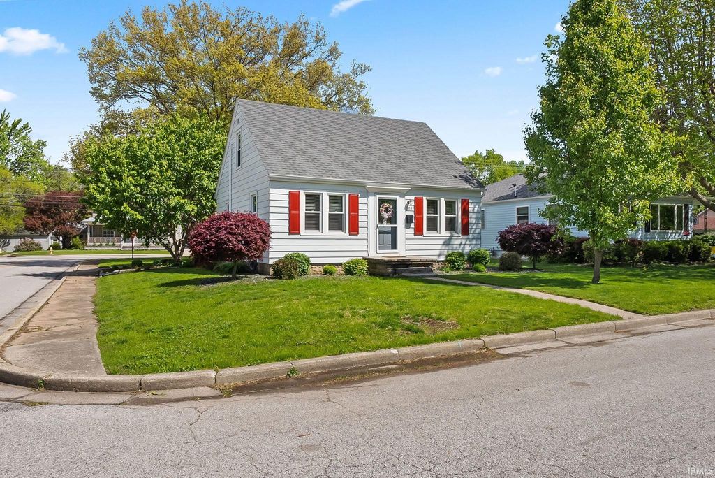 Photo of 1103 Seward Street, New Haven, IN 46774 (MLS # 202617217)