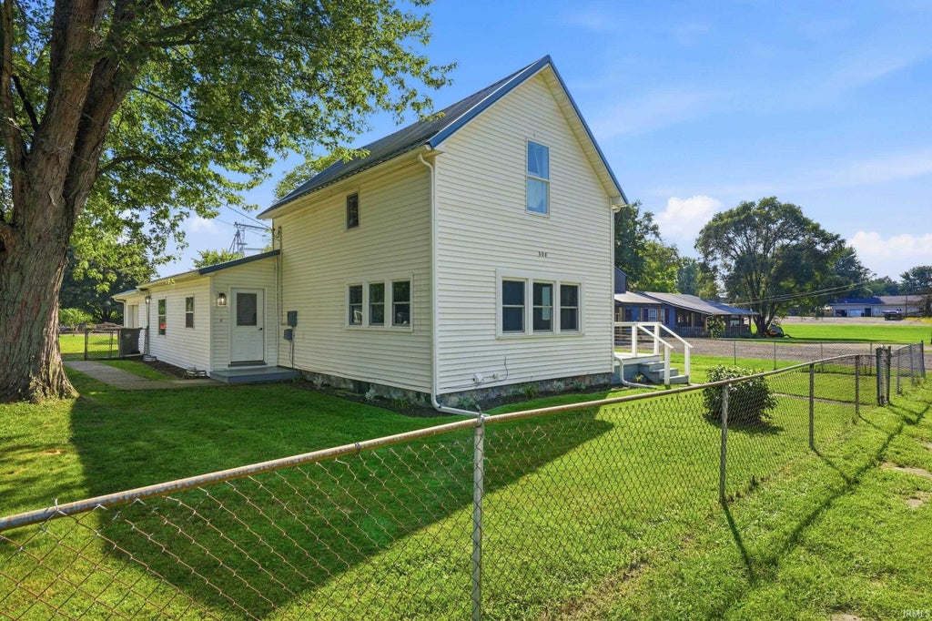 Photo of 308 E County Line Road, Wolcottville, IN 46795 (MLS # 202635678)