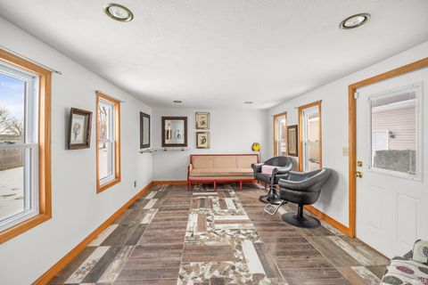 Tiny photo for 5181 N State Road 39 Road, Rossville, IN 46065 (MLS # 202603799)