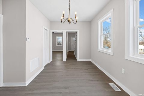 Tiny photo for 1301 Washington Street, Lafayette, IN 47905 (MLS # 202600559)