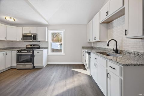 Tiny photo for 1301 Washington Street, Lafayette, IN 47905 (MLS # 202600559)