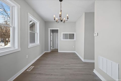 Tiny photo for 1301 Washington Street, Lafayette, IN 47905 (MLS # 202600559)