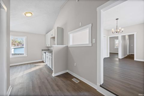 Tiny photo for 1301 Washington Street, Lafayette, IN 47905 (MLS # 202600559)