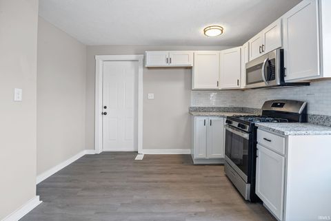 Tiny photo for 1301 Washington Street, Lafayette, IN 47905 (MLS # 202600559)