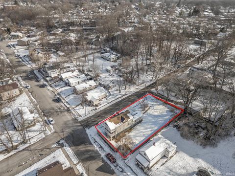 Tiny photo for 1301 Washington Street, Lafayette, IN 47905 (MLS # 202600559)