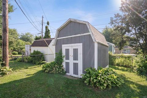 Tiny photo for 1524 Cranbrook Drive, Kokomo, IN 46902 (MLS # 202627436)