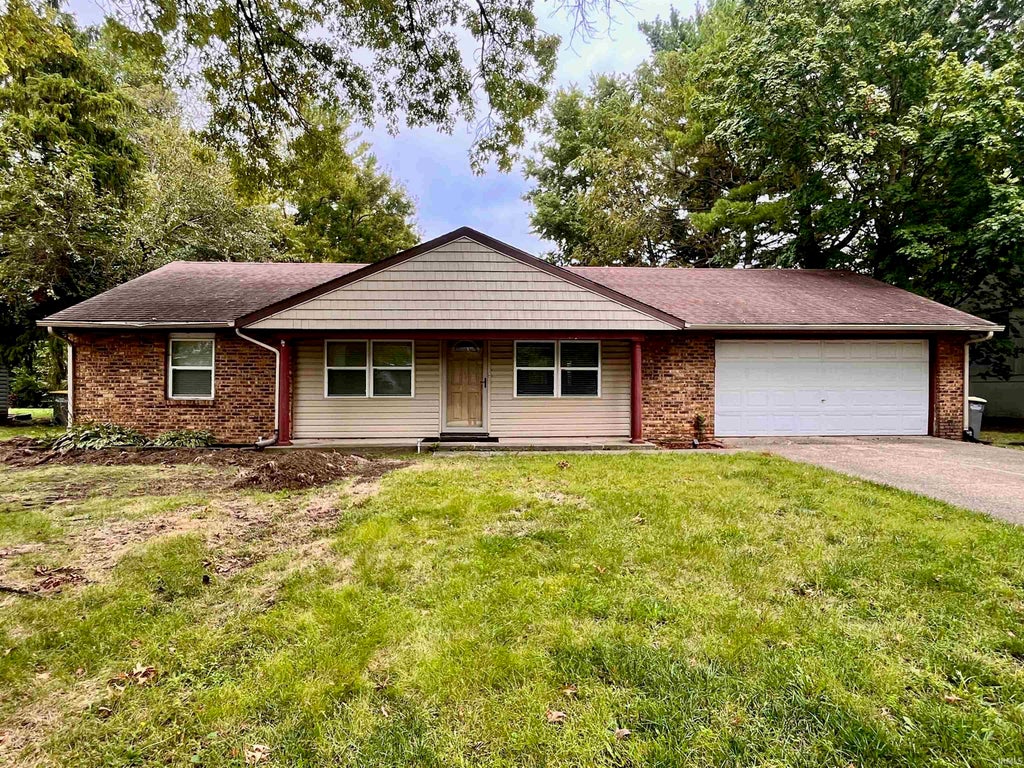 Photo of 2824 Covington Street, West Lafayette, IN 47906 (MLS # 202639444)