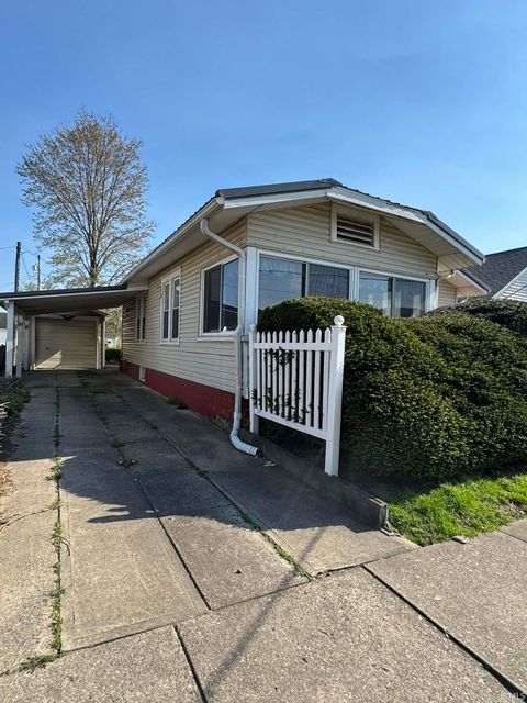 Photo of 1411 N 12th Street, Vincennes, IN 47501 (MLS # 202612469)