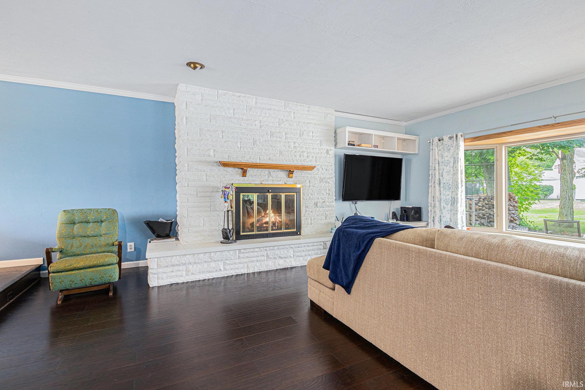 Elkhart, Indiana 46514, United States, 4 Bedrooms Bedrooms, ,2 BathroomsBathrooms,Residential,Active,169095