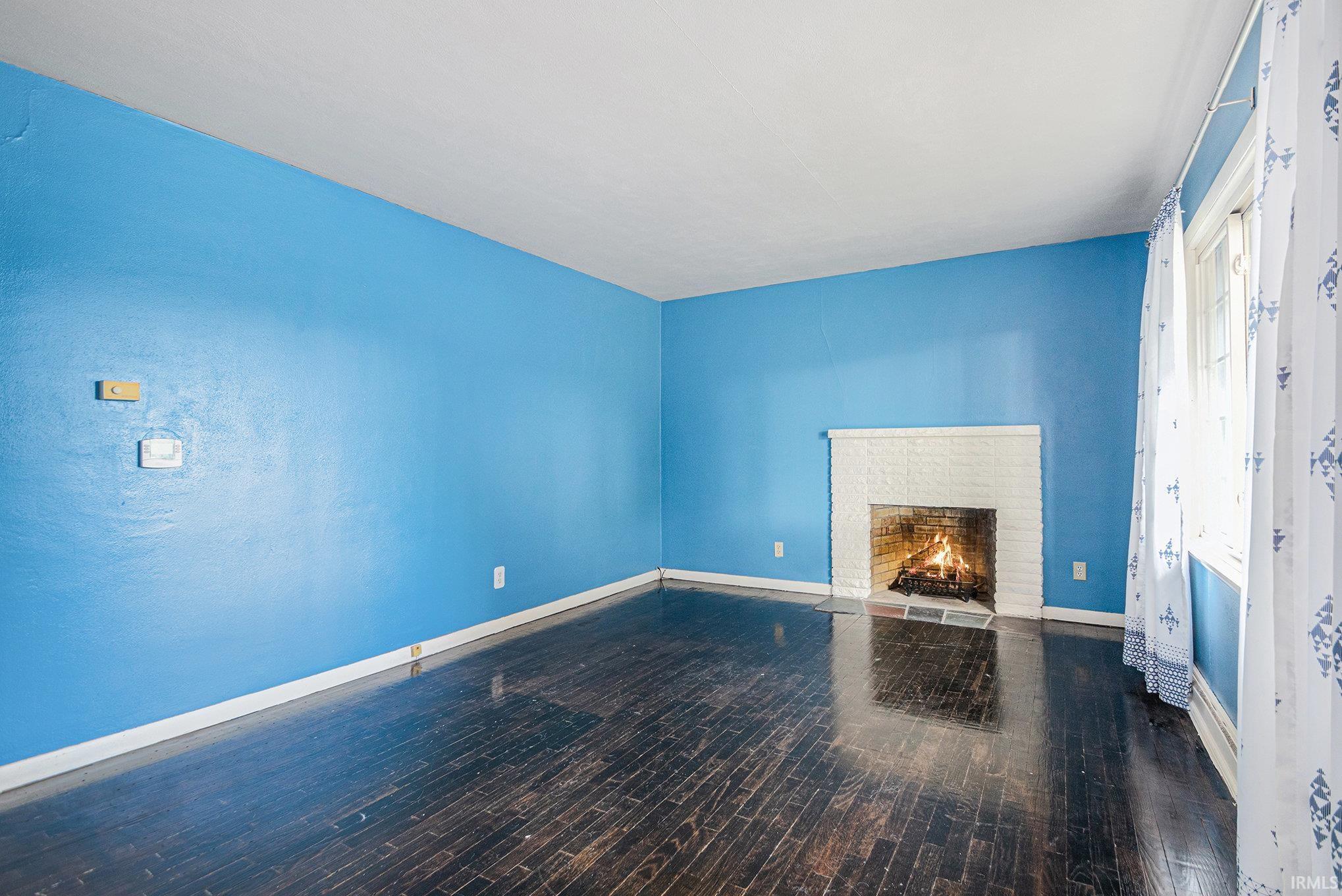 Elkhart, Indiana 46514, United States, 4 Bedrooms Bedrooms, ,2 BathroomsBathrooms,Residential,Active,169095