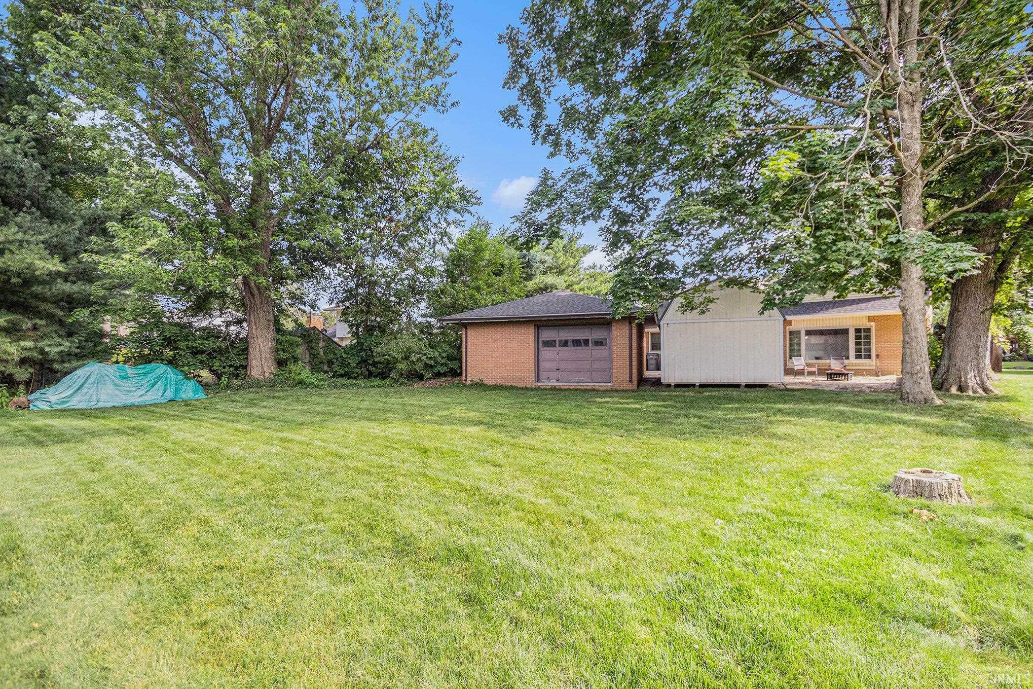 Elkhart, Indiana 46514, United States, 4 Bedrooms Bedrooms, ,2 BathroomsBathrooms,Residential,Active,169095