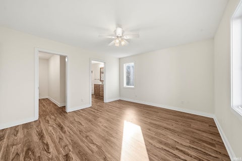 Tiny photo for 4234 E 550 S, Bluffton, IN 46714 (MLS # 202644865)