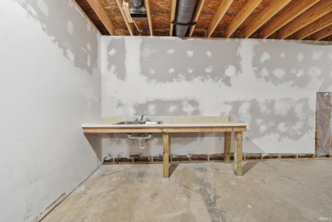 Tiny photo for 4234 E 550 S, Bluffton, IN 46714 (MLS # 202644865)