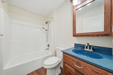 Tiny photo for 4234 E 550 S, Bluffton, IN 46714 (MLS # 202644865)