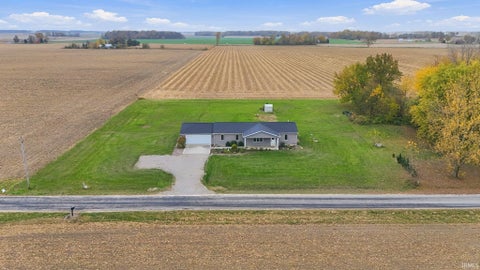Tiny photo for 4234 E 550 S, Bluffton, IN 46714 (MLS # 202644865)