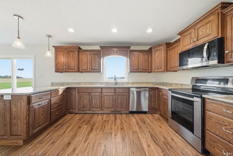 Tiny photo for 4234 E 550 S, Bluffton, IN 46714 (MLS # 202644865)